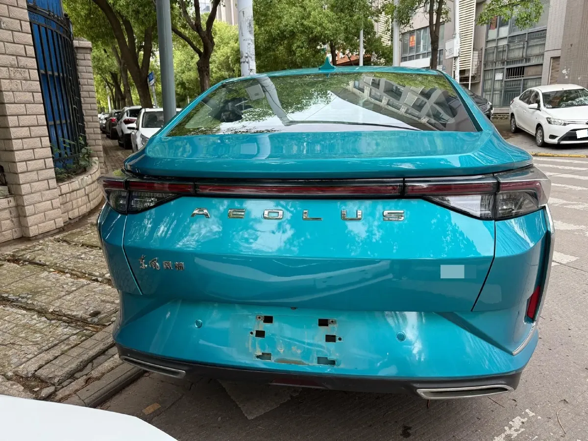 2020 DongFeng Aeolus YiXuan 1.5T 150HP L4 6DCT,autocango,china used car exporter,china ev exporter,chinese used car exporter,chinese used ev exporter