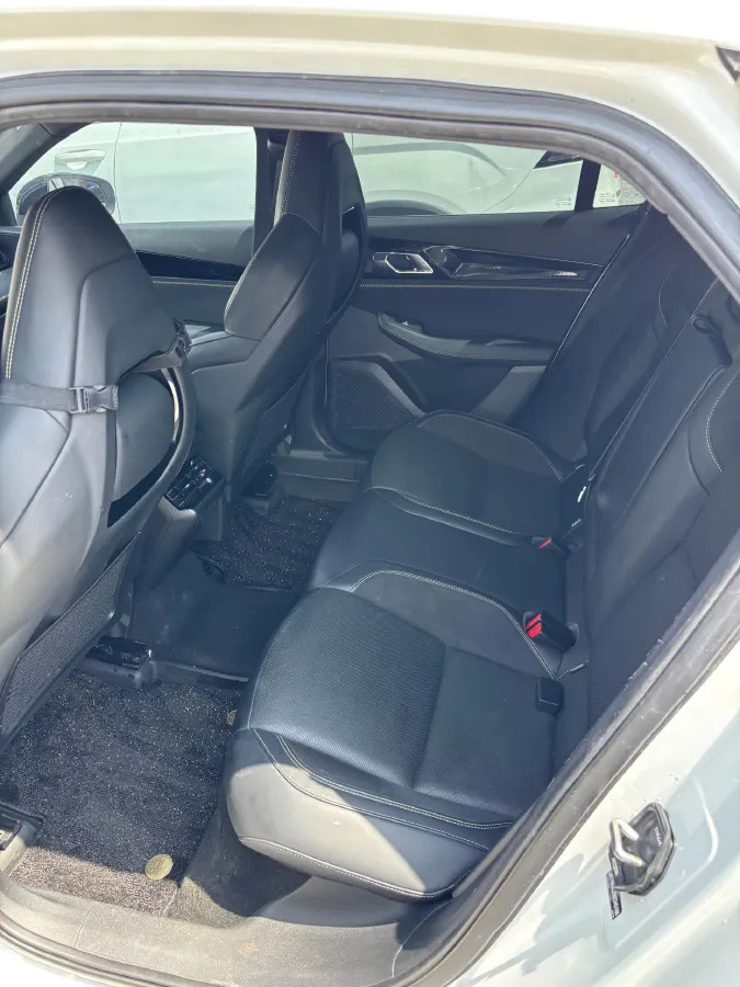 2023 LYNK&CO 03 2.0T 254HP L4 7DCT,autocango,china used car exporter,china ev exporter,chinese used car exporter,chinese used ev exporter