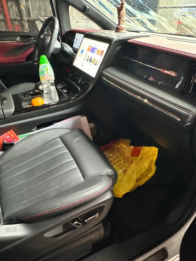 2023 GAC Trumpchi M8 2.0T 190HP L4 E-CVT Hybrid,autocango,china used car exporter,china ev exporter,chinese used car exporter,chinese used ev exporter