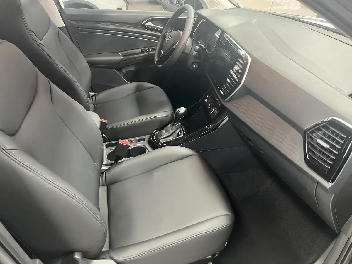 2022 Jetta VS5 1.4T 150HP L4 6AT,autocango,china used car exporter,china ev exporter,chinese used car exporter,chinese used ev exporter