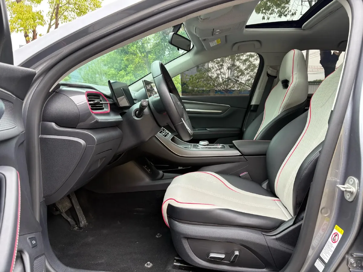 2022 Foton Grand General G7 2.0T 163HP L4 8AT,autocango,china used car exporter,china ev exporter,chinese used car exporter,chinese used ev exporter