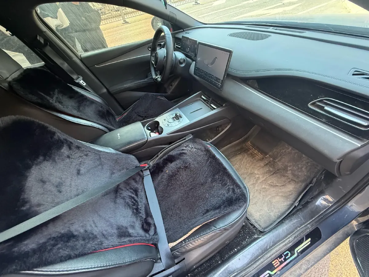 2025 BYD Seal06 1.5L 101HP L4 E-CVT PHEV 10.08KWH,autocango,china used car exporter,china ev exporter,chinese used car exporter,chinese used ev exporter