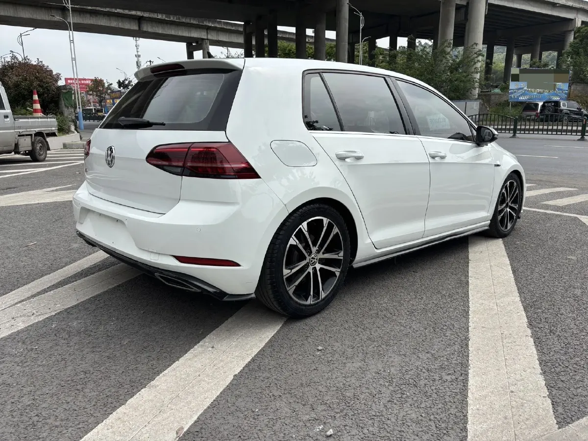 2019 BYD Song MAX 1.5T 160HP L4 6DCT PHEV 15.98KWH,autocango,china used car exporter,china ev exporter,chinese used car exporter,chinese used ev exporter