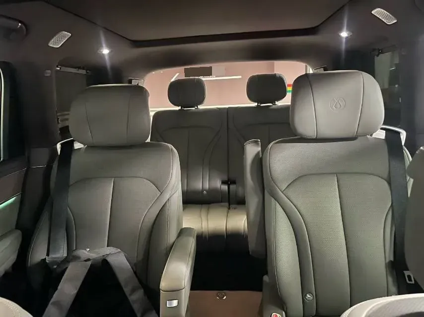 2025 Denza D9 1.5T 156HP L4 E-CVT PHEV 40KWH,autocango,china used car exporter,china ev exporter,chinese used car exporter,chinese used ev exporter