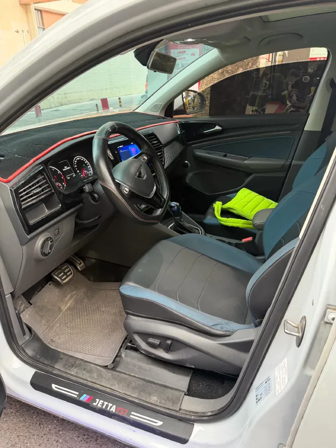 2021 Jetta VS7 1.4T 150HP L4 6AT,autocango,china used car exporter,china ev exporter,chinese used car exporter,chinese used ev exporter