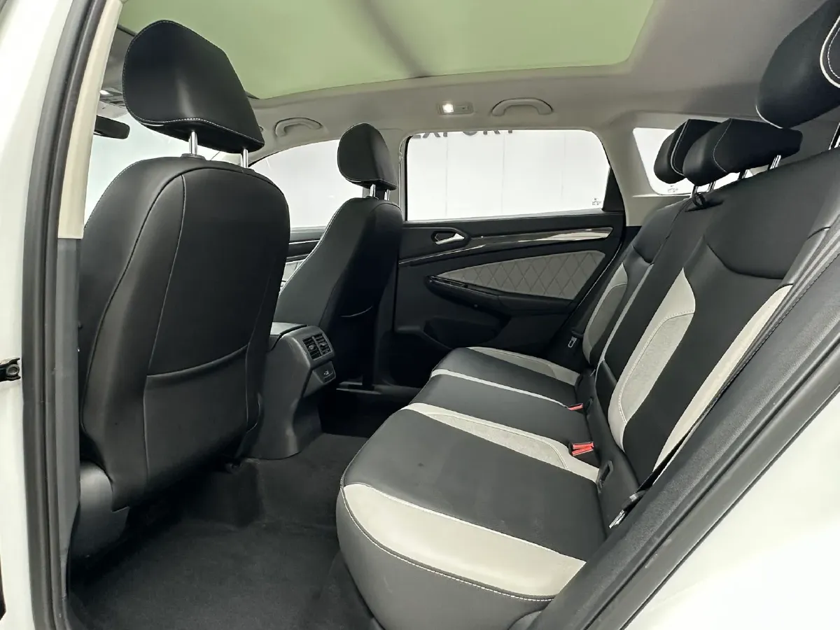 2023 Jetta VS7 1.4T 150HP L4 6AT,autocango,china used car exporter,china ev exporter,chinese used car exporter,chinese used ev exporter