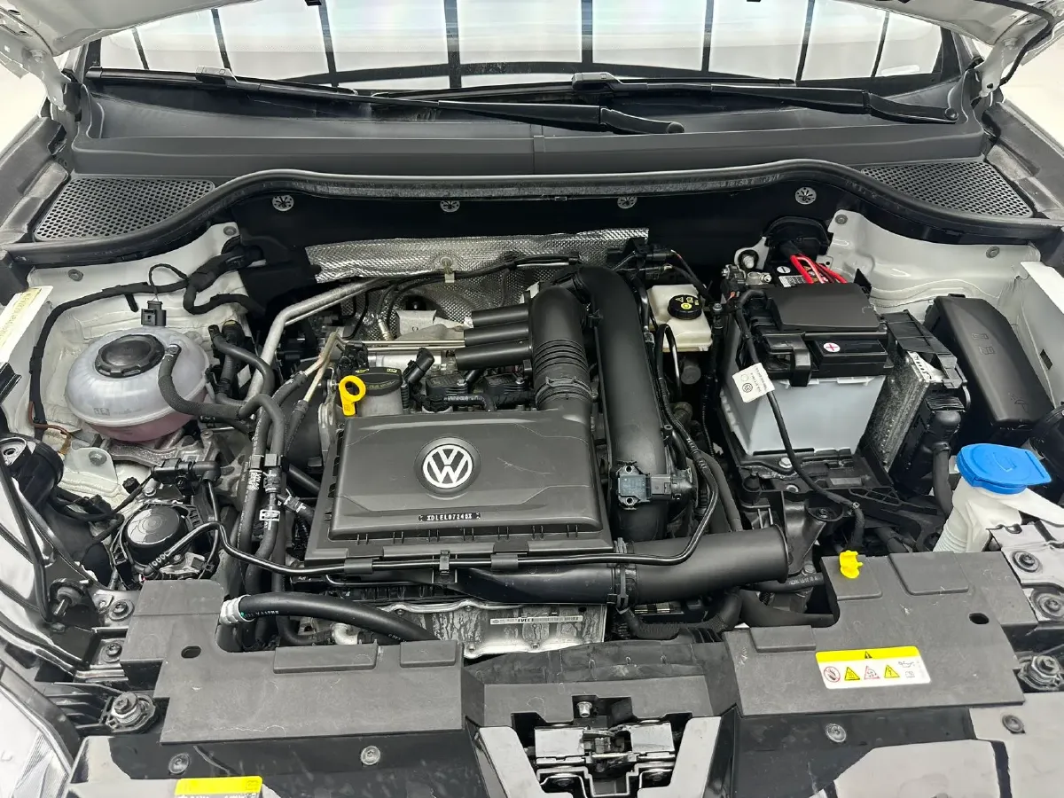 2023 Jetta VS7 1.4T 150HP L4 6AT,autocango,china used car exporter,china ev exporter,chinese used car exporter,chinese used ev exporter