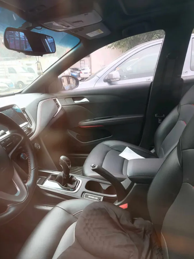 2019 Chevrolet Monza 1.3T 163HP L3 6AT,autocango,china used car exporter,china ev exporter,chinese used car exporter,chinese used ev exporter