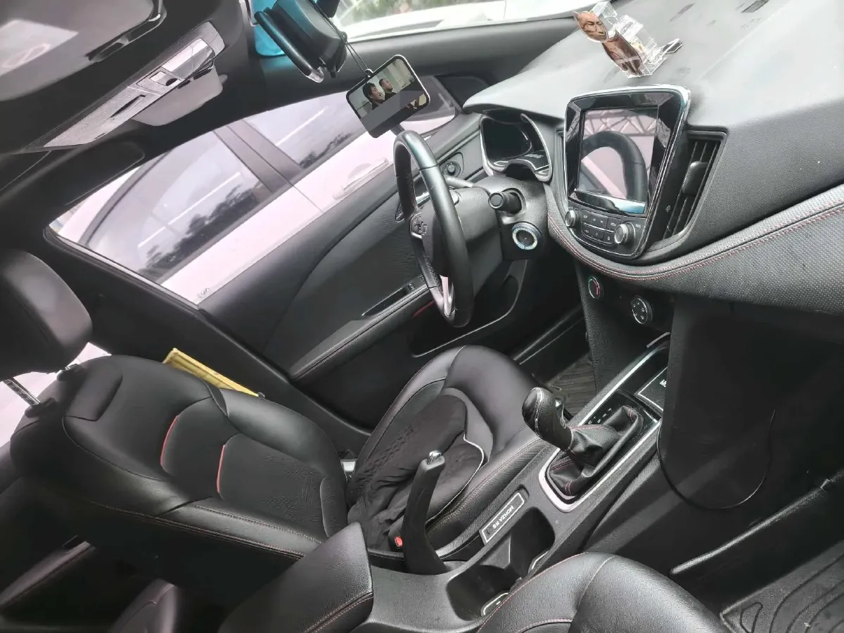 2019 Chevrolet Monza 1.3T 163HP L3 6AT,autocango,china used car exporter,china ev exporter,chinese used car exporter,chinese used ev exporter