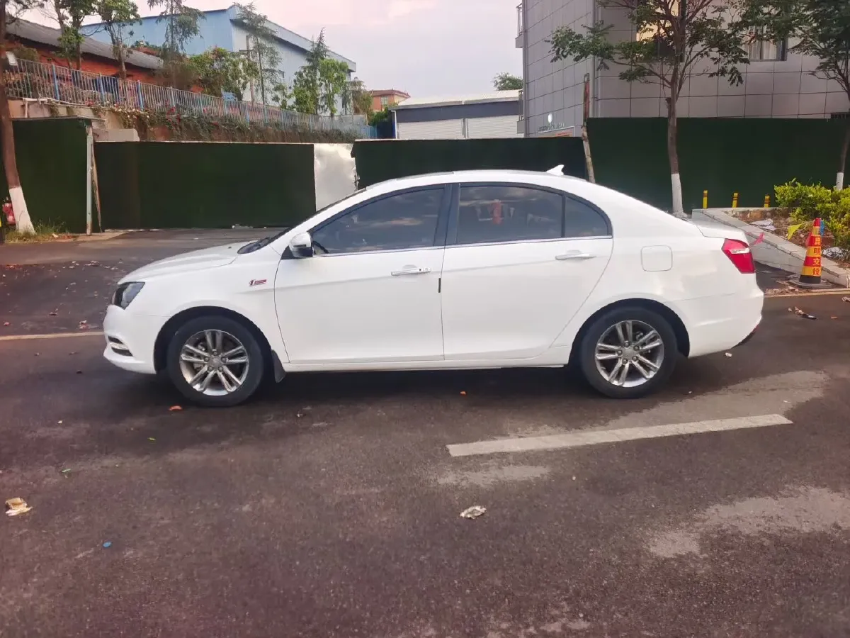 2017 Geely Emgrand 1.5L 109HP L4 CVT,autocango,china used car exporter,china ev exporter,chinese used car exporter,chinese used ev exporter