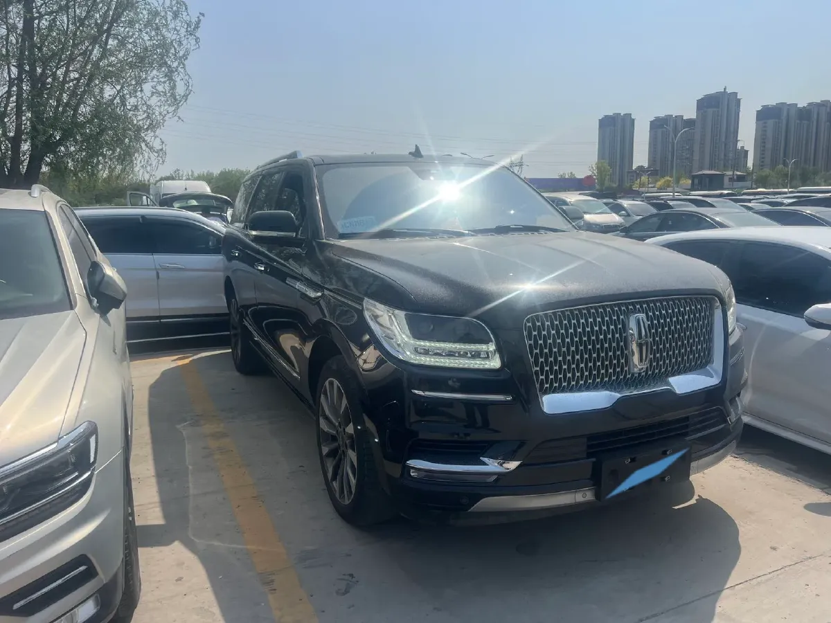 2020 Lincoln Navigator 3.5T 388HP V6 10AT,autocango,china used car exporter,china ev exporter,chinese used car exporter,chinese used ev exporter