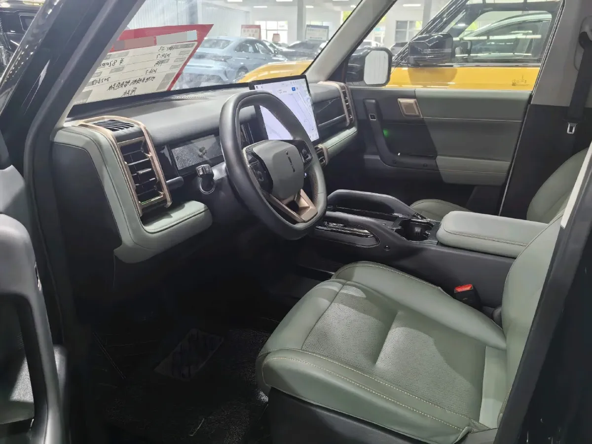 2024 iCAR iCAR 03 BEV 65.69KWH,autocango,china used car exporter,china ev exporter,chinese used car exporter,chinese used ev exporter