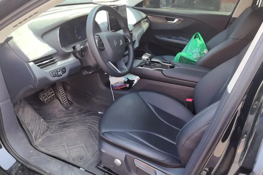 2022 HongQi E-QM5 BEV 54KWH,autocango,china used car exporter,china ev exporter,chinese used car exporter,chinese used ev exporter