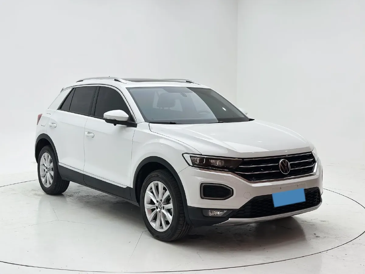 2022 Volkswagen T-Roc 1.4T 150HP L4 7DCT,autocango,china used car exporter,china ev exporter,chinese used car exporter,chinese used ev exporter