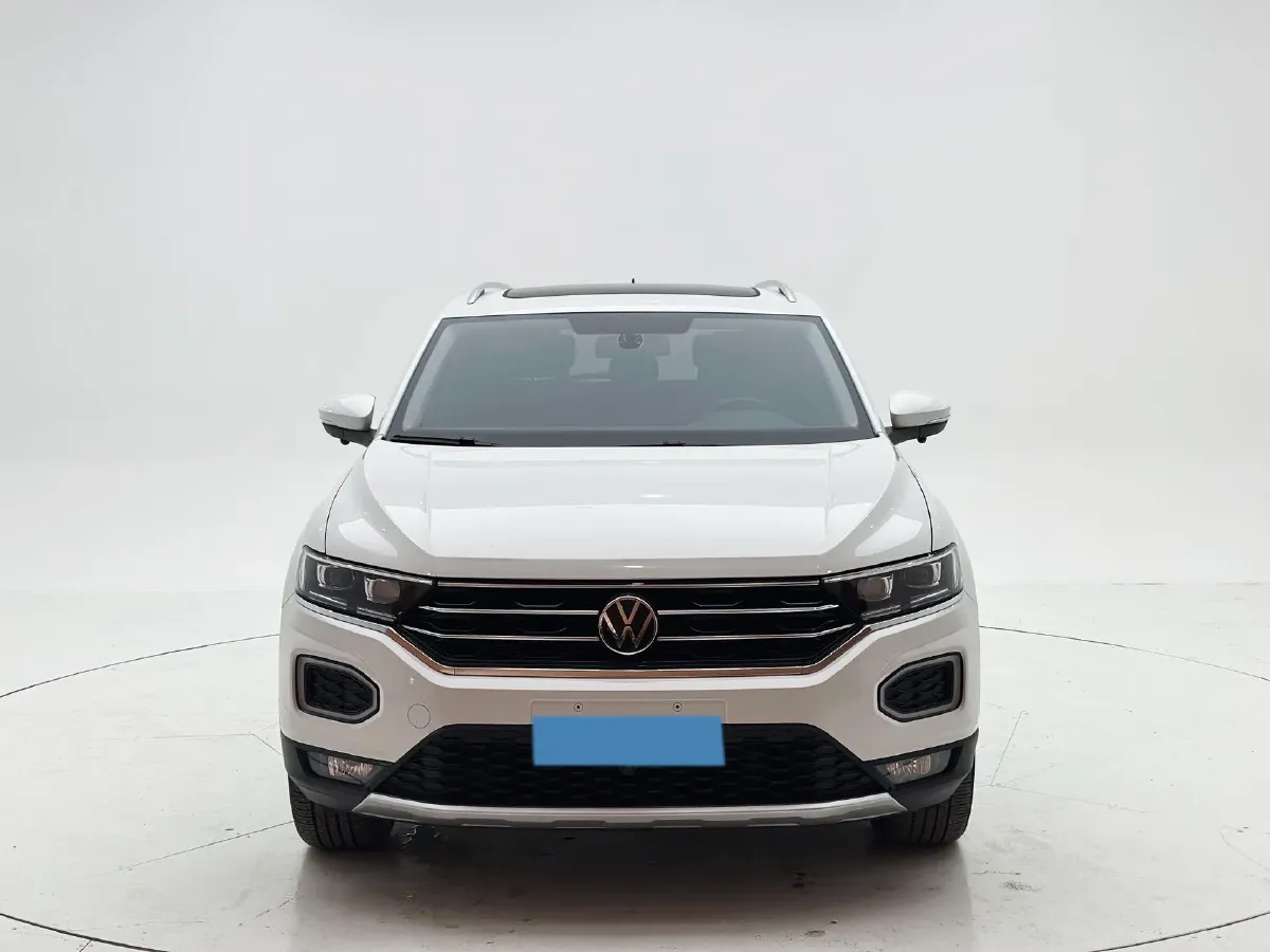 2022 Volkswagen T-Roc 1.4T 150HP L4 7DCT,autocango,china used car exporter,china ev exporter,chinese used car exporter,chinese used ev exporter