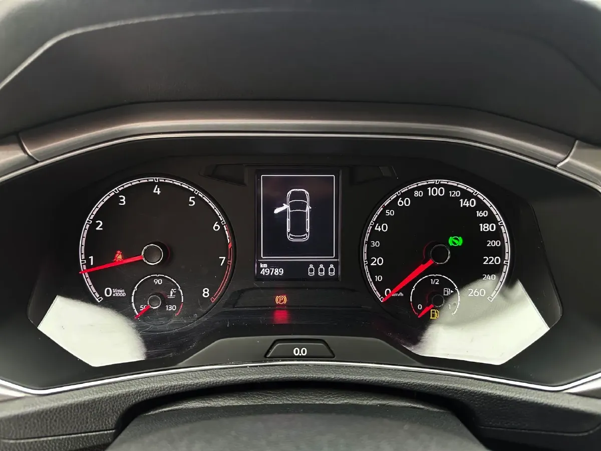 2022 Volkswagen T-Roc 1.4T 150HP L4 7DCT,autocango,china used car exporter,china ev exporter,chinese used car exporter,chinese used ev exporter