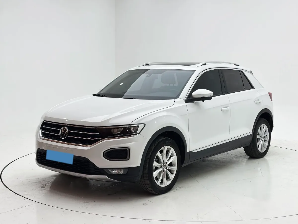 2022 Volkswagen T-Roc 1.4T 150HP L4 7DCT,autocango,china used car exporter,china ev exporter,chinese used car exporter,chinese used ev exporter