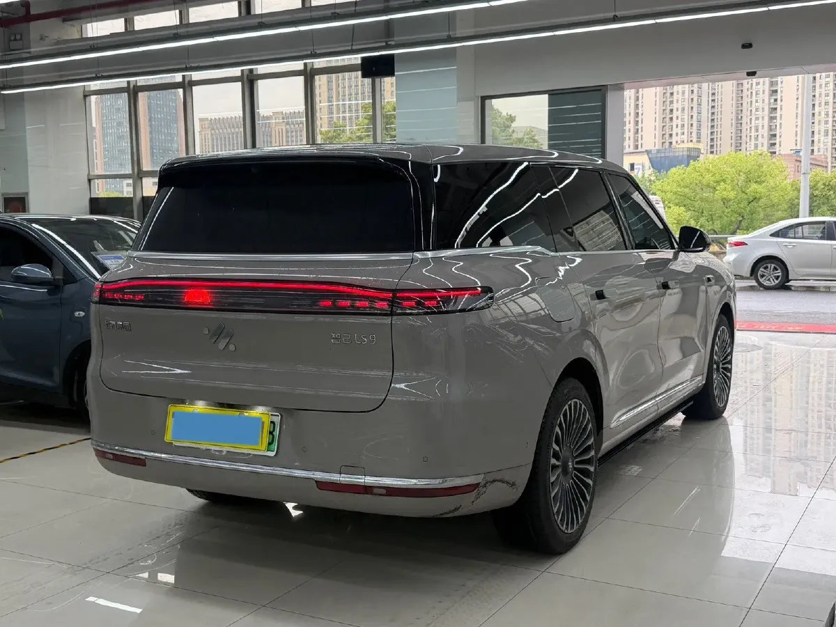 2026 IM LS9 REEV 155HP REEV,autocango,china used car exporter,china ev exporter,chinese used car exporter,chinese used ev exporter