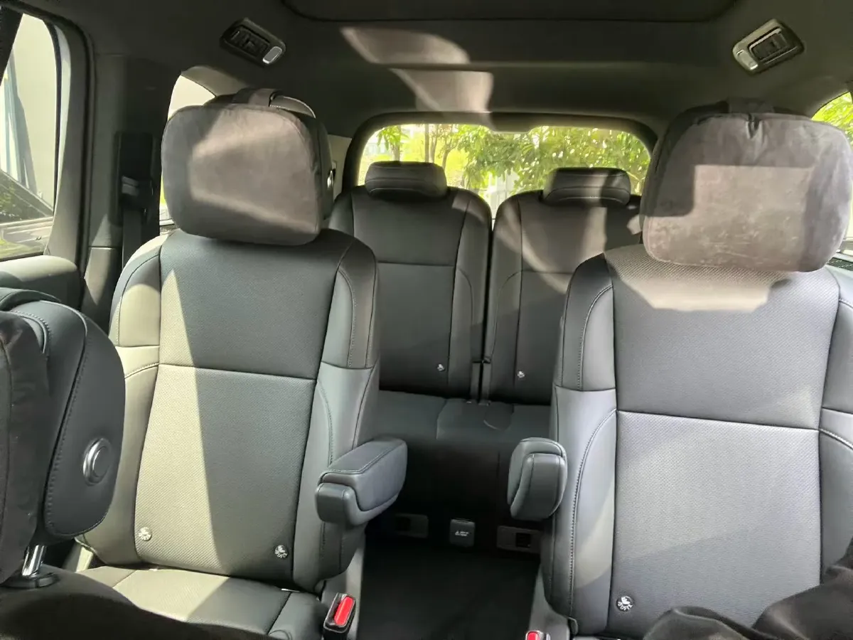 2024 Li L9 Range Extended 154HP REEV 52.3KWH,autocango,china used car exporter,china ev exporter,chinese used car exporter,chinese used ev exporter