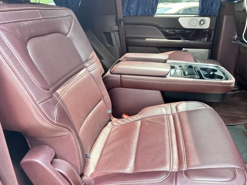 2020 Lincoln Navigator 3.5T 388HP V6 10AT,autocango,china used car exporter,china ev exporter,chinese used car exporter,chinese used ev exporter