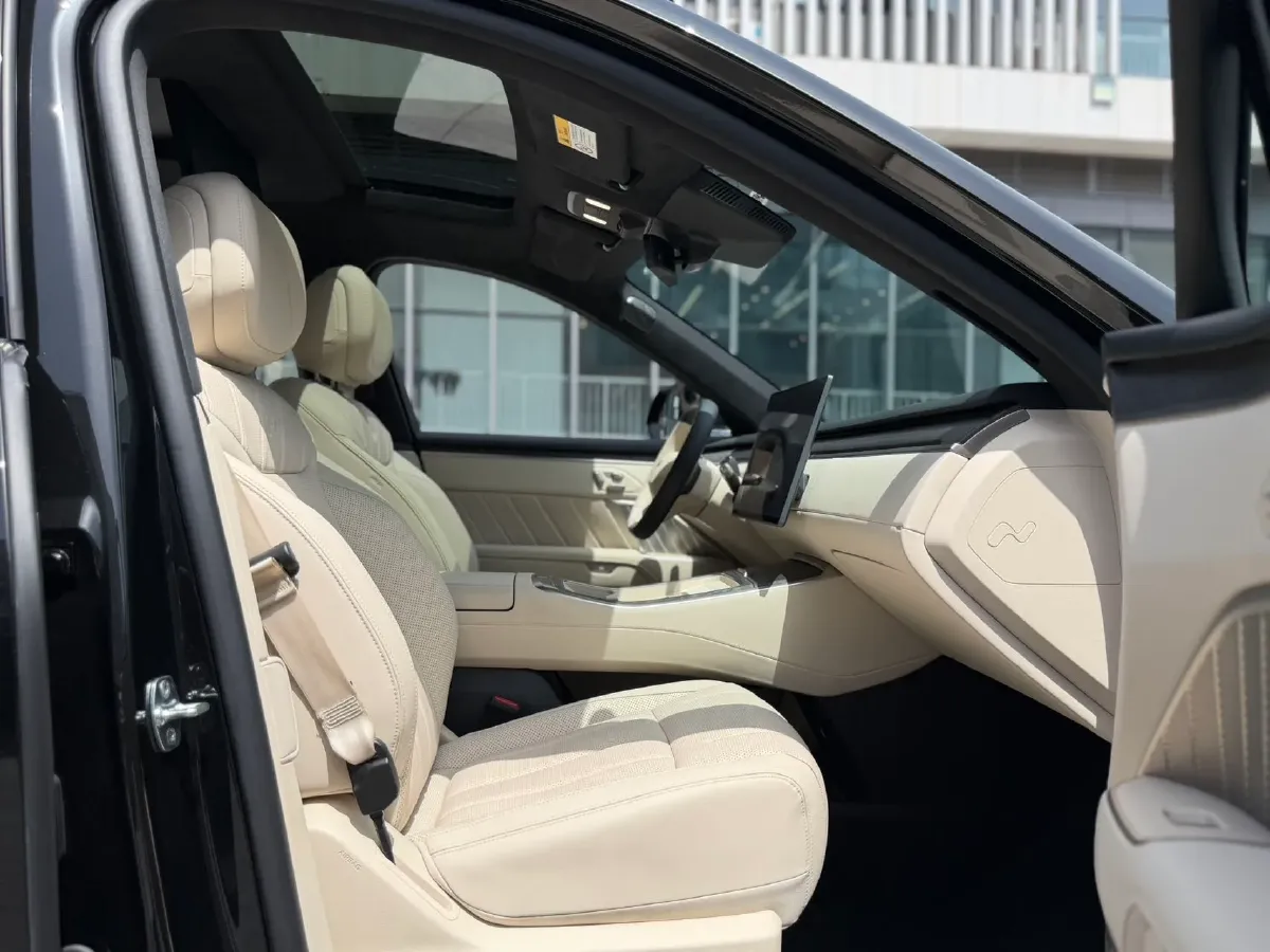 2025 ONVO L90 BEV,autocango,china used car exporter,china ev exporter,chinese used car exporter,chinese used ev exporter