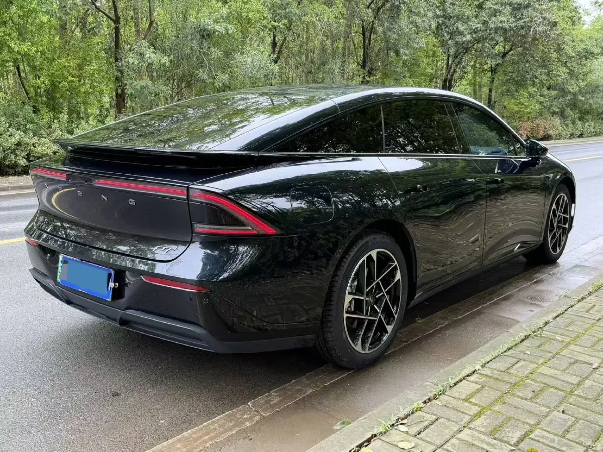 2024 Xpeng P7+ BEV 76.3KWH,autocango,china used car exporter,china ev exporter,chinese used car exporter,chinese used ev exporter