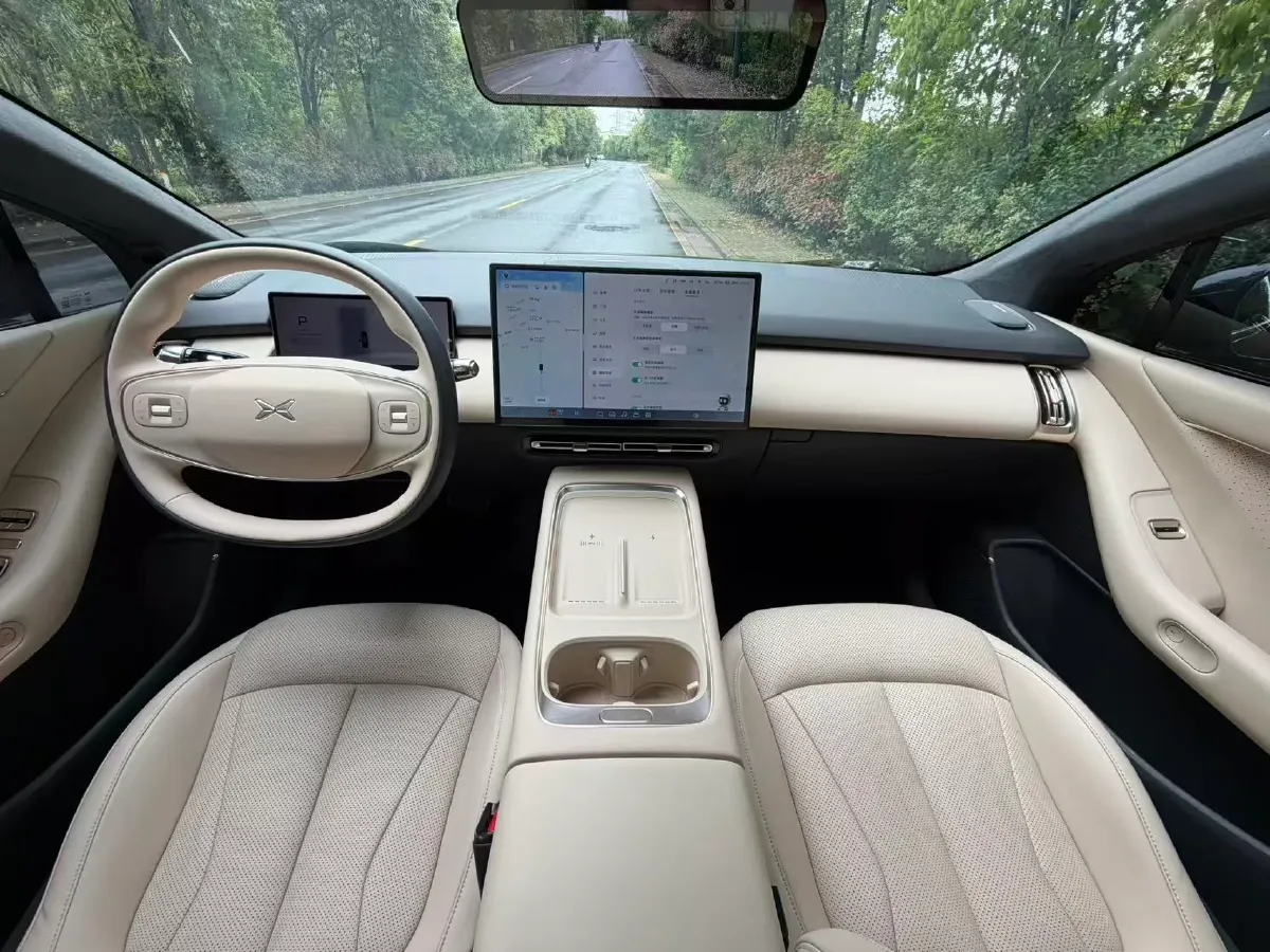 2024 Xpeng P7+ BEV 76.3KWH,autocango,china used car exporter,china ev exporter,chinese used car exporter,chinese used ev exporter