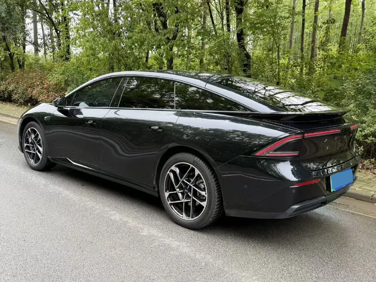 2024 Xpeng P7+ BEV 76.3KWH,autocango,china used car exporter,china ev exporter,chinese used car exporter,chinese used ev exporter