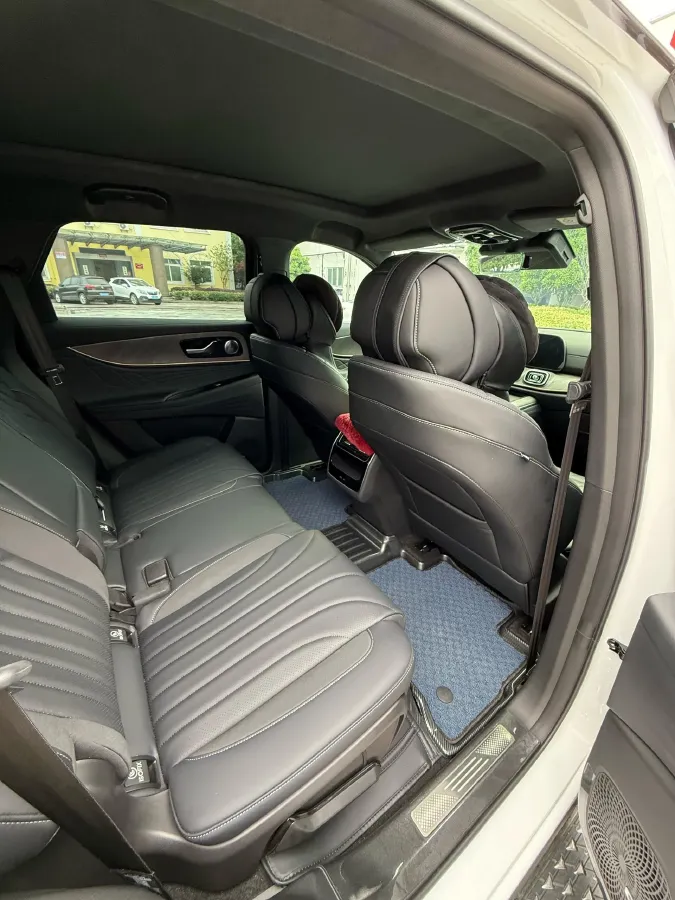 2025 Chery Tiggo 9 2.0T 261HP L4 8AT,autocango,china used car exporter,china ev exporter,chinese used car exporter,chinese used ev exporter