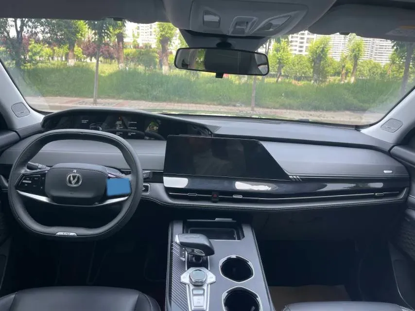 2023 ChangAn UNI-K iDD 1.5T 170HP L4 6TCT PHEV 28.39KWH,autocango,china used car exporter,china ev exporter,chinese used car exporter,chinese used ev exporter