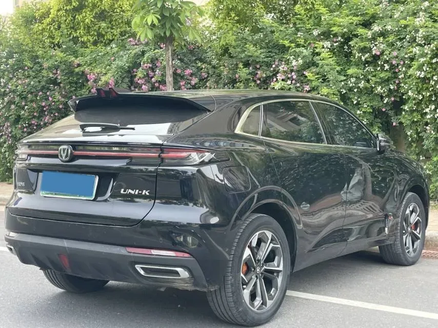 2023 ChangAn UNI-K iDD 1.5T 170HP L4 6TCT PHEV 28.39KWH,autocango,china used car exporter,china ev exporter,chinese used car exporter,chinese used ev exporter