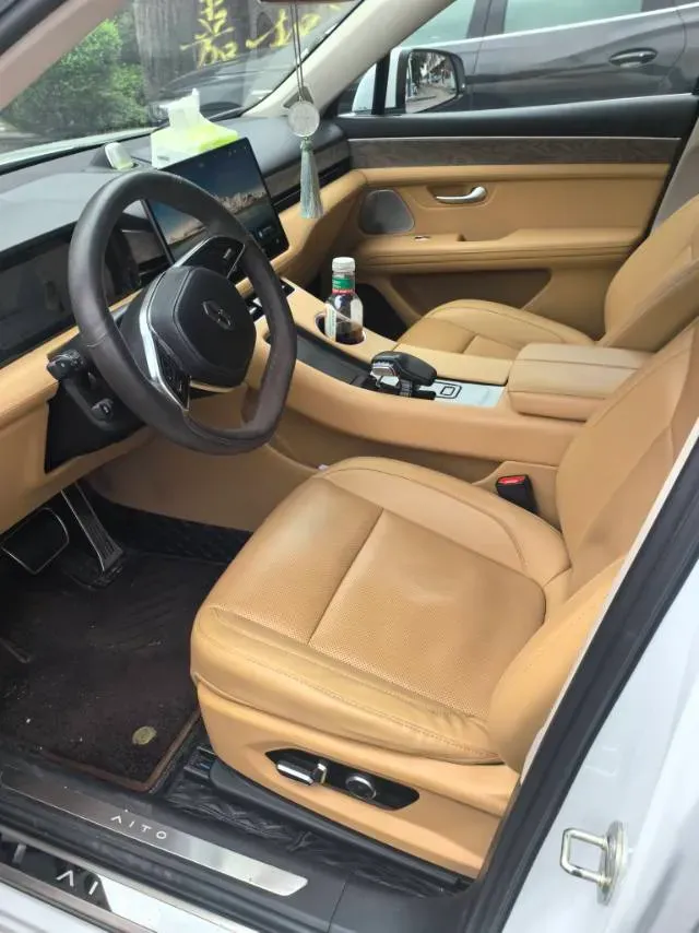 2022 JMC YuHu 7 2.0T 141HP L4 8AT,autocango,china used car exporter,china ev exporter,chinese used car exporter,chinese used ev exporter