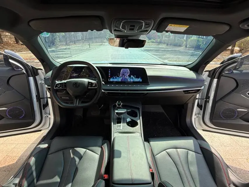 2025 MG 7 2.0T 261HP L4 9AT,autocango,china used car exporter,china ev exporter,chinese used car exporter,chinese used ev exporter