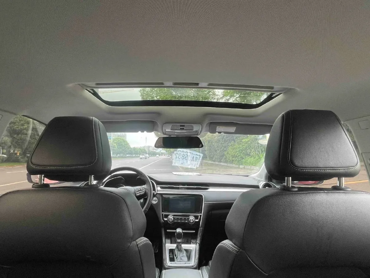 2017 MG MG6 1.5T 169HP L4 7DCT,autocango,china used car exporter,china ev exporter,chinese used car exporter,chinese used ev exporter