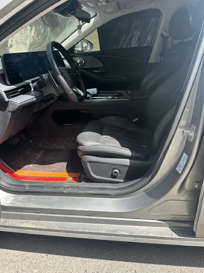 2022 Chery Arrizo 8 1.6T 197HP L4 7DCT,autocango,china used car exporter,china ev exporter,chinese used car exporter,chinese used ev exporter