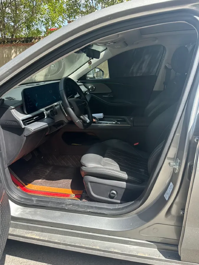 2022 Chery Arrizo 8 1.6T 197HP L4 7DCT,autocango,china used car exporter,china ev exporter,chinese used car exporter,chinese used ev exporter