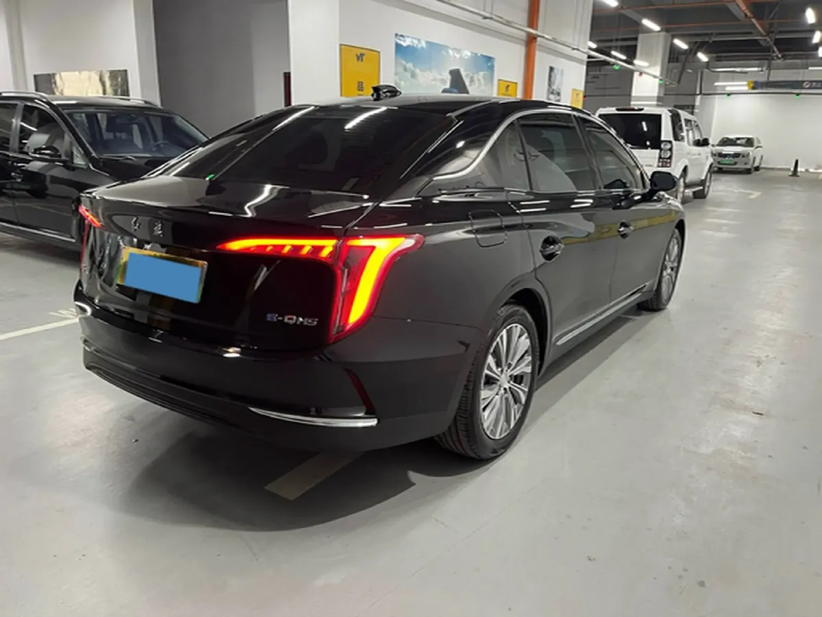 2024 HongQi E-QM5 BEV 60KWH,autocango,china used car exporter,china ev exporter,chinese used car exporter,chinese used ev exporter