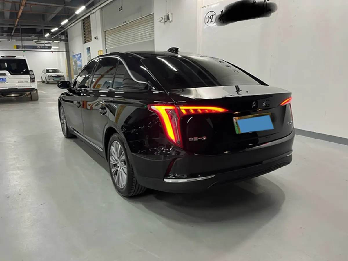 2024 HongQi E-QM5 BEV 60KWH,autocango,china used car exporter,china ev exporter,chinese used car exporter,chinese used ev exporter