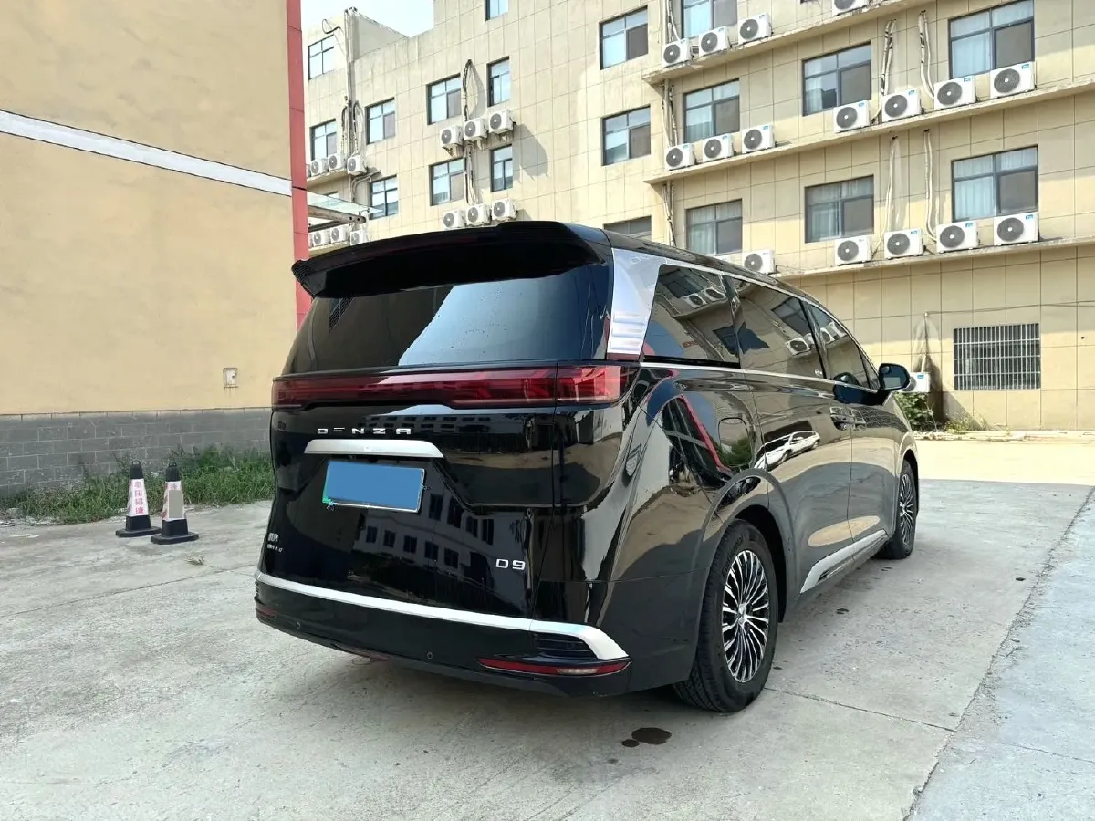 2024 Denza D9 1.5T 139HP L4 E-CVT PHEV 40KWH,autocango,china used car exporter,china ev exporter,chinese used car exporter,chinese used ev exporter