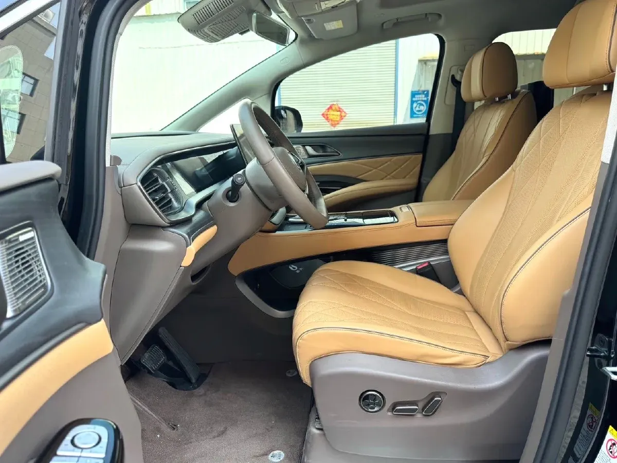 2024 Denza D9 1.5T 139HP L4 E-CVT PHEV 40KWH,autocango,china used car exporter,china ev exporter,chinese used car exporter,chinese used ev exporter