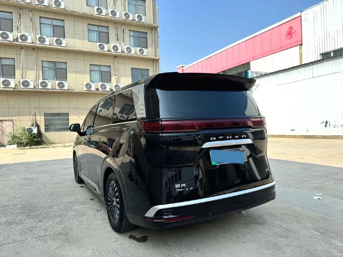 2024 Denza D9 1.5T 139HP L4 E-CVT PHEV 40KWH,autocango,china used car exporter,china ev exporter,chinese used car exporter,chinese used ev exporter
