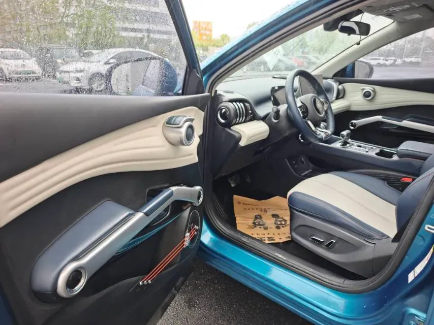 2022 Hycan Z03 BEV 64.23KWH,autocango,china used car exporter,china ev exporter,chinese used car exporter,chinese used ev exporter