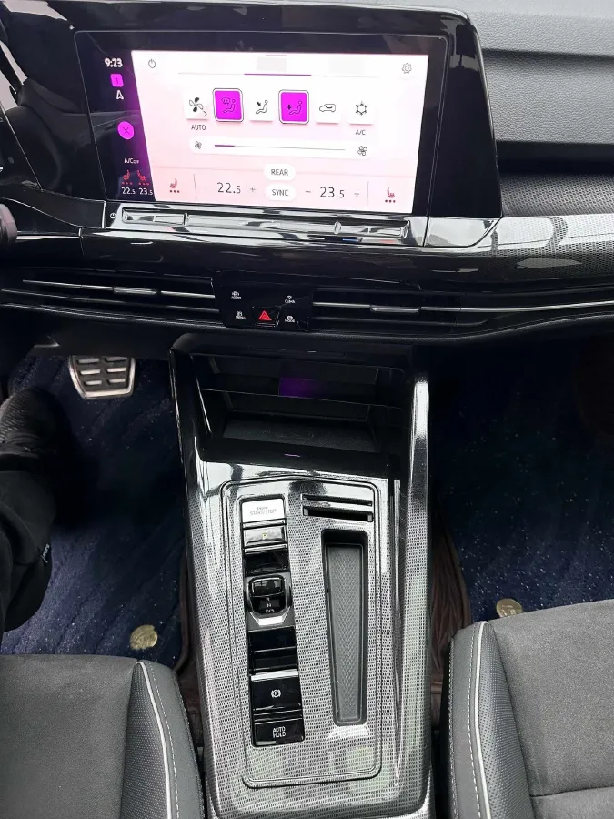 2023 Volkswagen Golf 1.4T 150HP L4 7DCT,autocango,china used car exporter,china ev exporter,chinese used car exporter,chinese used ev exporter