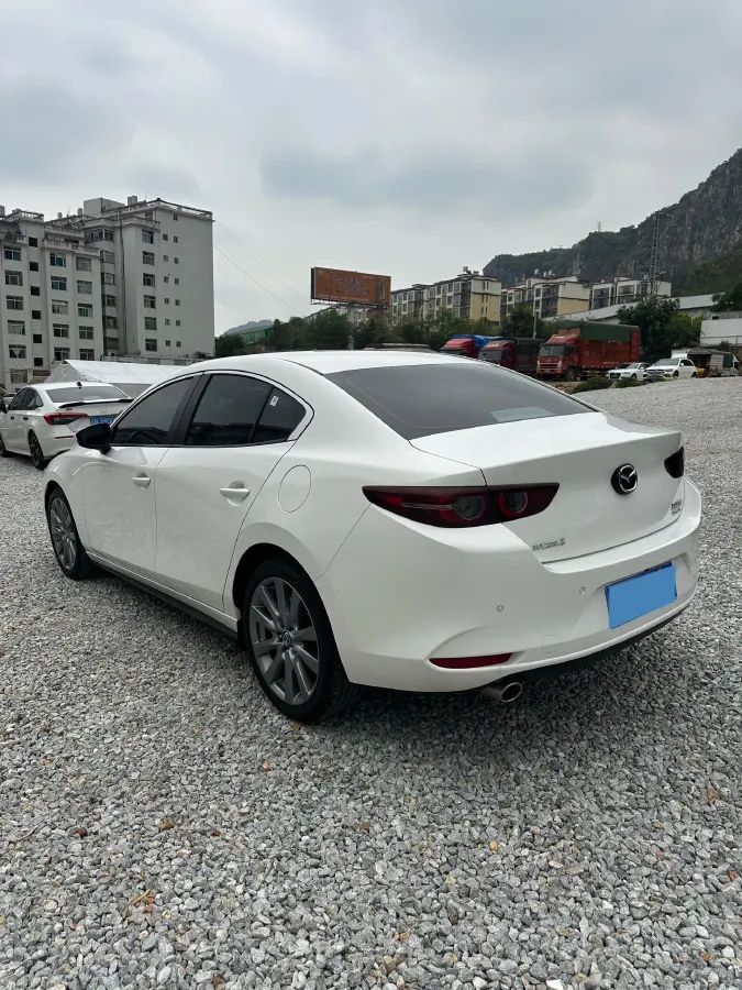 2023 Mazda 3 Axela 2.0L 158HP L4 6AT,autocango,china used car exporter,china ev exporter,chinese used car exporter,chinese used ev exporter