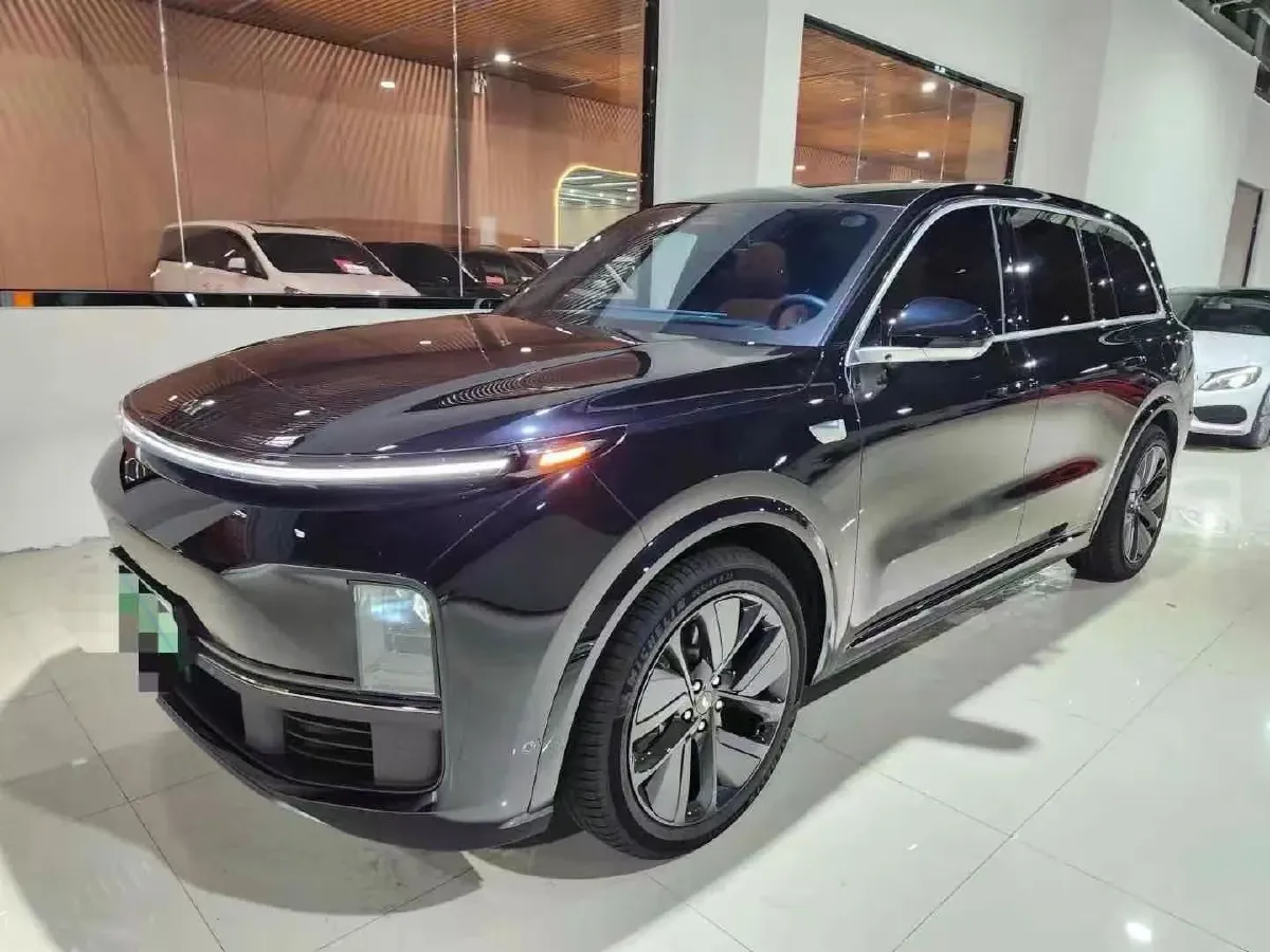 2023 Li L9 Range Extended 154HP REEV 42.6KWH,autocango,china used car exporter,china ev exporter,chinese used car exporter,chinese used ev exporter