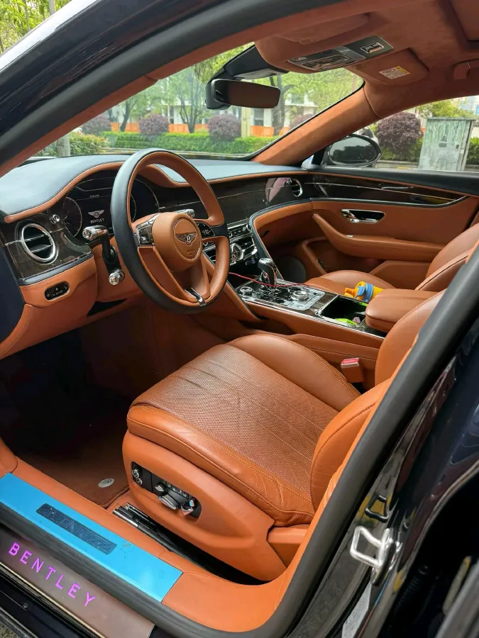 2020 Bentley Flying Spur 6.0T 635HP W12 8DCT,autocango,china used car exporter,china ev exporter,chinese used car exporter,chinese used ev exporter
