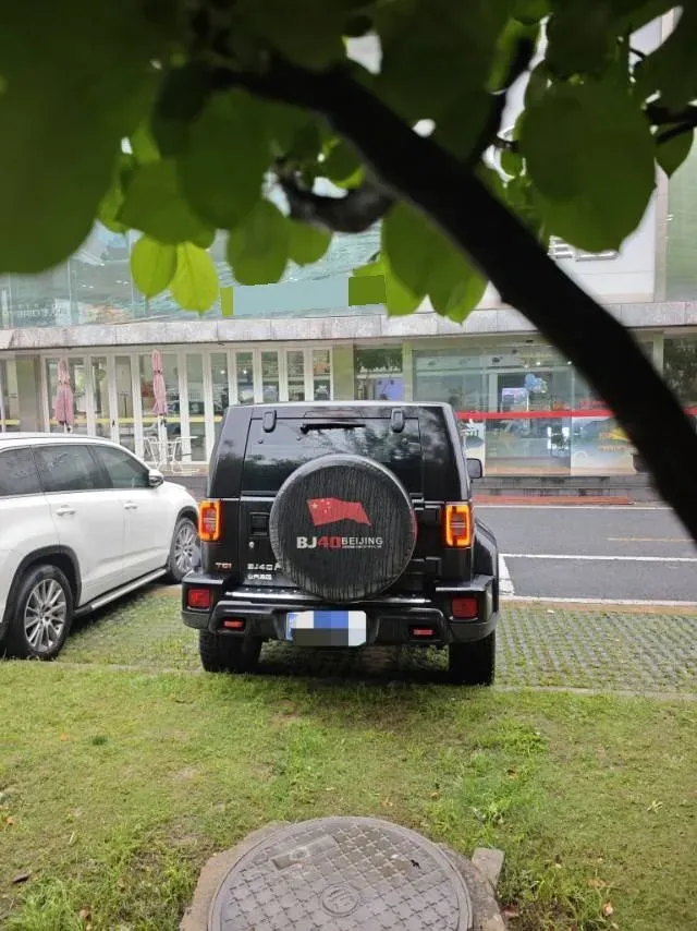 2024 Beijing BJ40 2.0T 163HP L4 8AT,autocango,china used car exporter,china ev exporter,chinese used car exporter,chinese used ev exporter