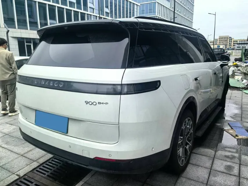 2025 LYNK&CO 900 2.0T 254HP L4 3DHT PHEV,autocango,china used car exporter,china ev exporter,chinese used car exporter,chinese used ev exporter