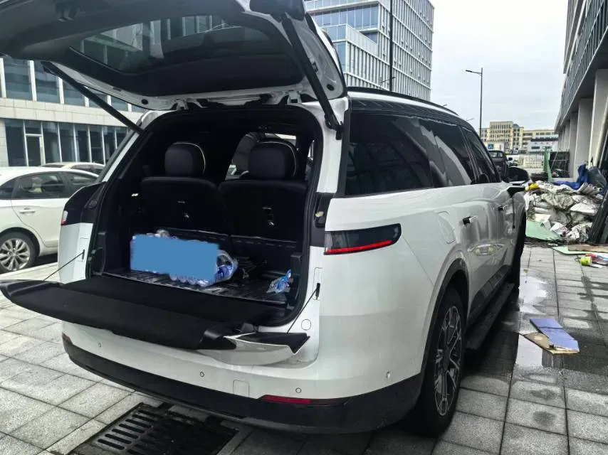 2025 LYNK&CO 900 2.0T 254HP L4 3DHT PHEV,autocango,china used car exporter,china ev exporter,chinese used car exporter,chinese used ev exporter