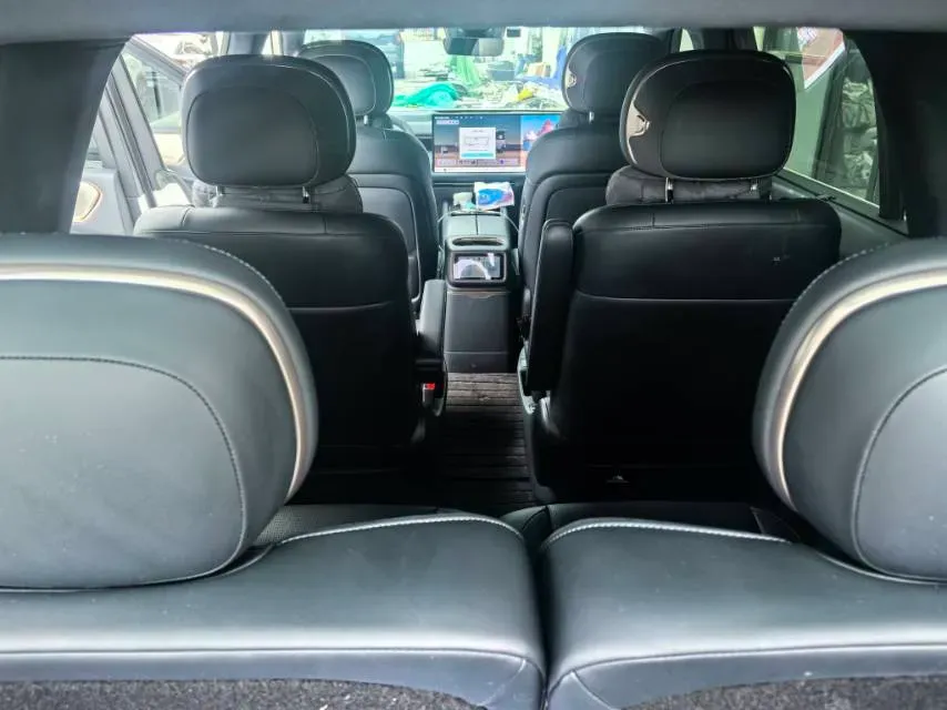 2025 LYNK&CO 900 2.0T 254HP L4 3DHT PHEV,autocango,china used car exporter,china ev exporter,chinese used car exporter,chinese used ev exporter